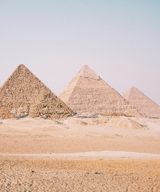 How to visit the pyramids